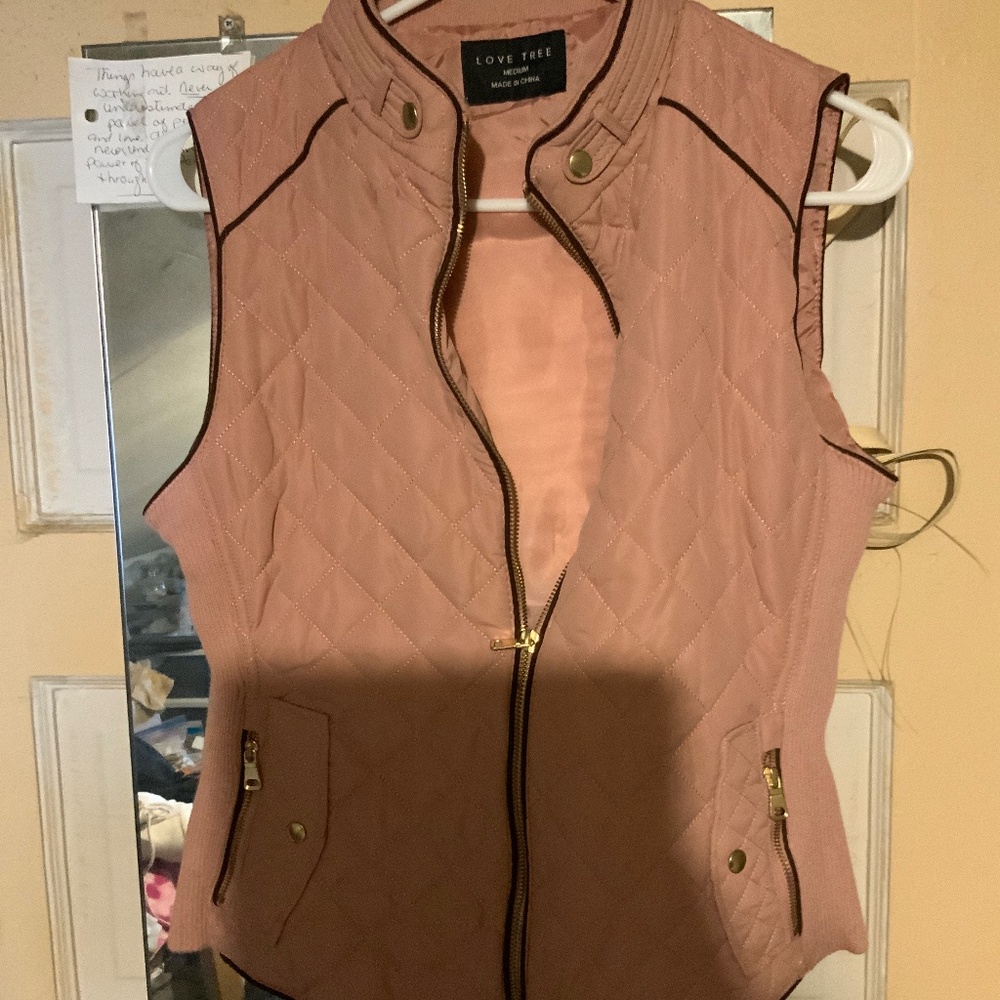 Puffy vest